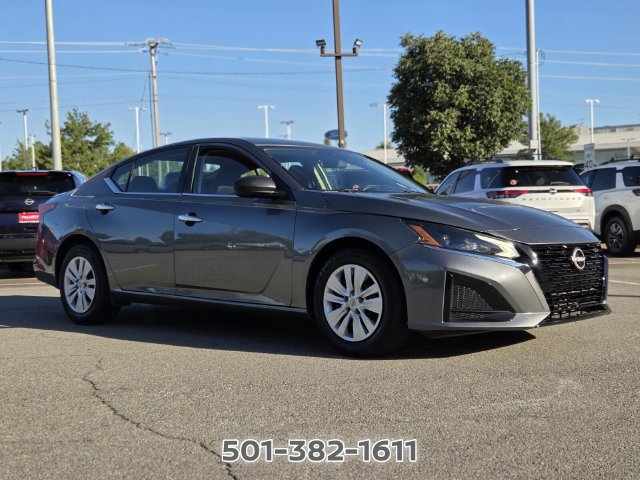 Used 2023 Nissan Altima 2.5 S FWD image 4