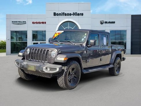 Used 2021 Jeep Gladiator Sport AWD/4WD image 3
