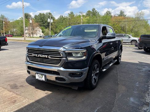 Used 2019 RAM 1500 Laramie AWD/4WD image 4