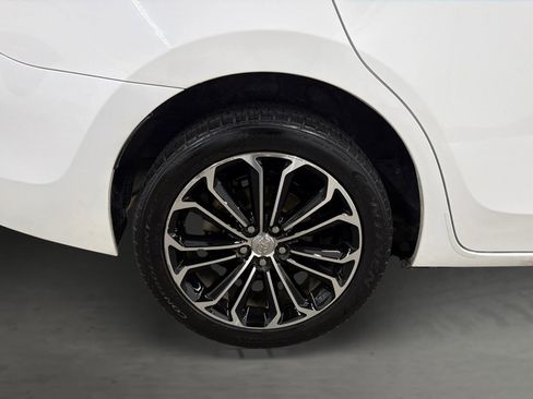 Used 2016 Toyota Corolla S w/ Driver Convenience Package image 17