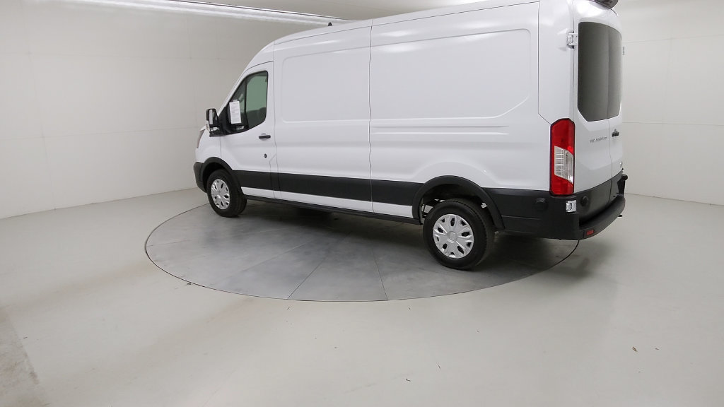 Used 2025 Ford Transit 250 148 Medium Roof RWD image 16