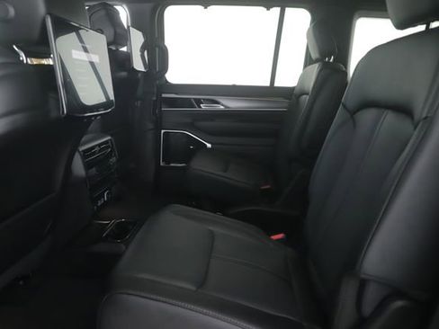New 2026 Jeep Grand Wagoneer Limited AWD/4WD image 5