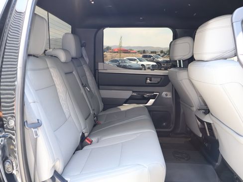 Used 2025 Toyota Tundra Limited AWD/4WD image 24