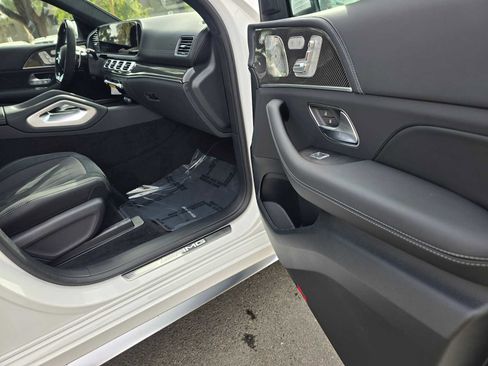 New 2026 Mercedes-Benz GLE 63 AMG S image 10