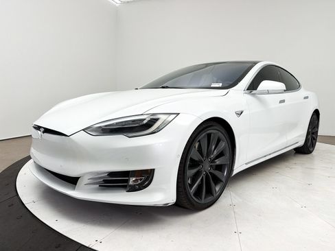 Used 2017 Tesla Model S 75D AWD/4WD image 3