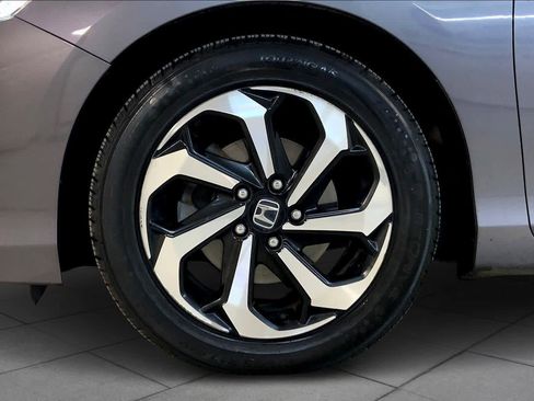 Used 2016 Honda Accord EX-L image 11
