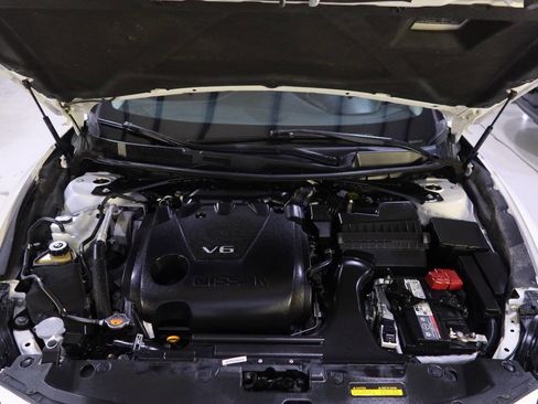 Used 2019 Nissan Maxima Platinum w/ Sport Mat Group image 9