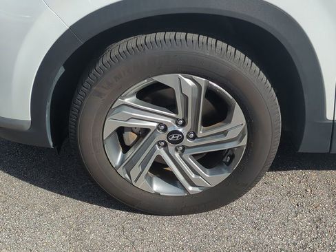 Used 2021 Hyundai Santa Fe SE image 12