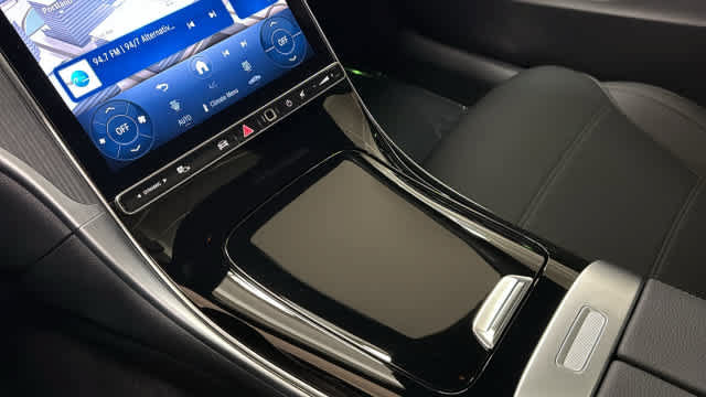 Certified 2026 Mercedes-Benz C 300 4MATIC Sedan image 22