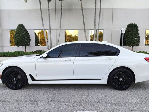 Used 2018 BMW 740i image 5