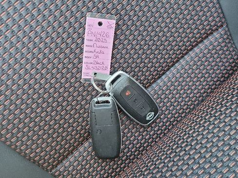 Used 2025 Nissan Kicks SR FWD image 20