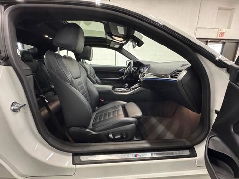 Used 2021 BMW 440i xDrive Coupe w/ Premium Package image 16