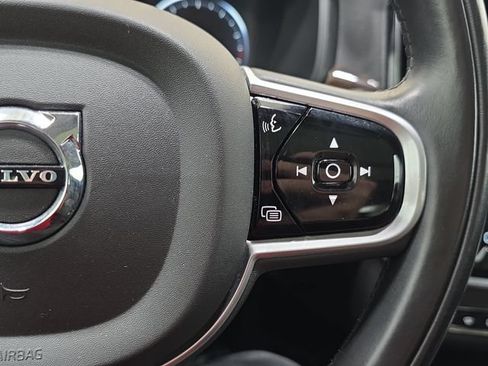 Used 2018 Volvo S90 T5 Momentum w/ Convenience Package AWD/4WD image 17