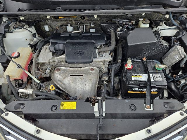 Used 2014 Toyota RAV4 LE AWD/4WD image 26