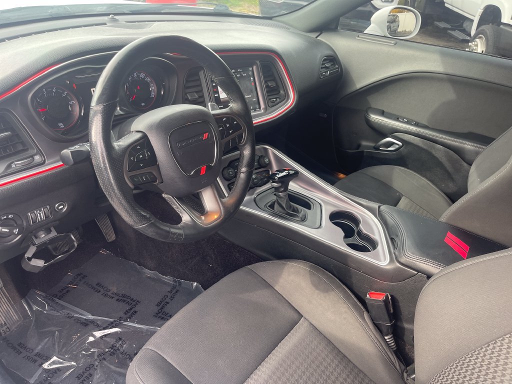 Used 2019 Dodge Challenger GT w/ Blacktop Package AWD/4WD image 15