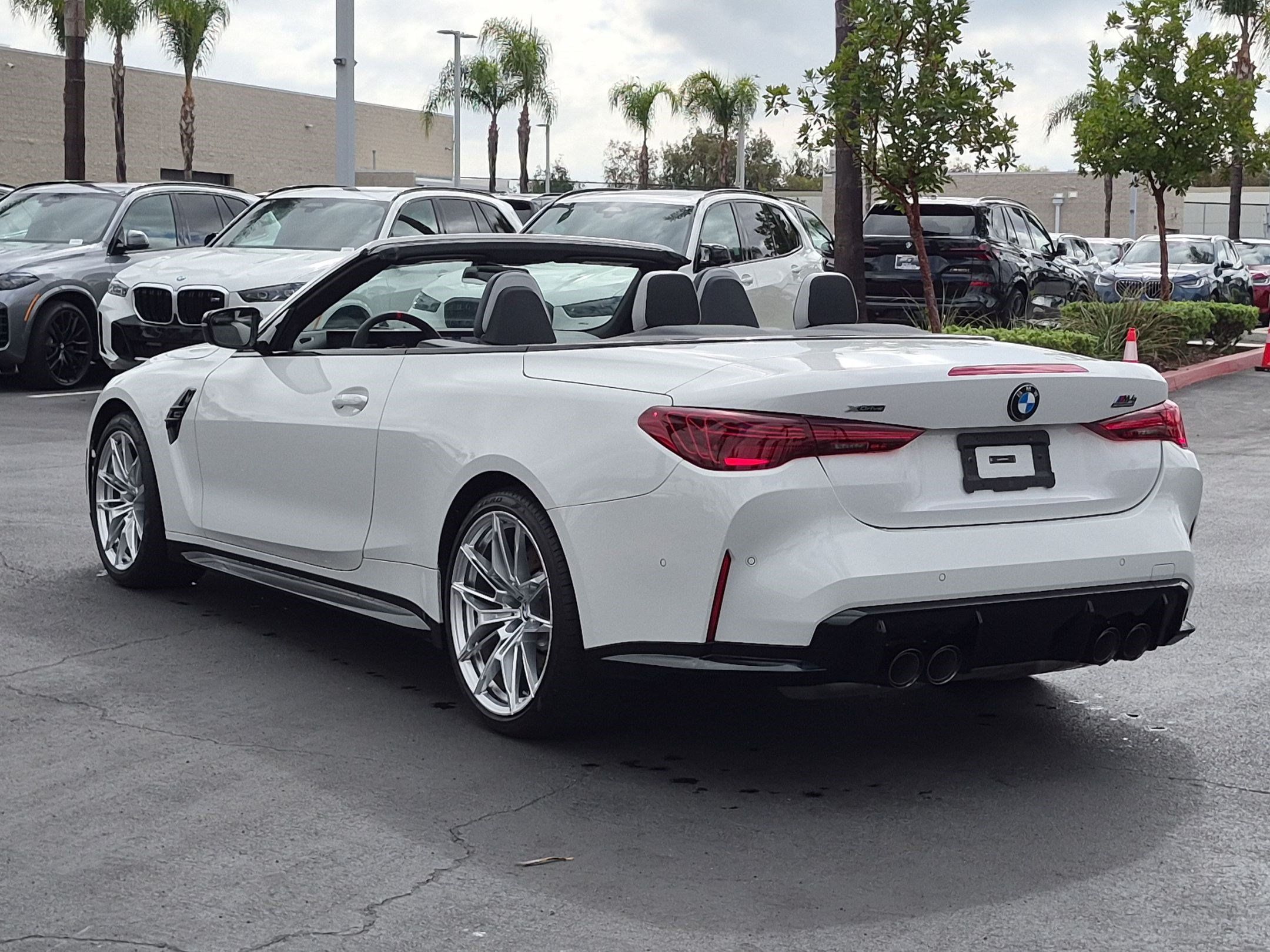 Used 2025 BMW M4 xDrive Competition w/ Executive Package AWD/4WD image 8