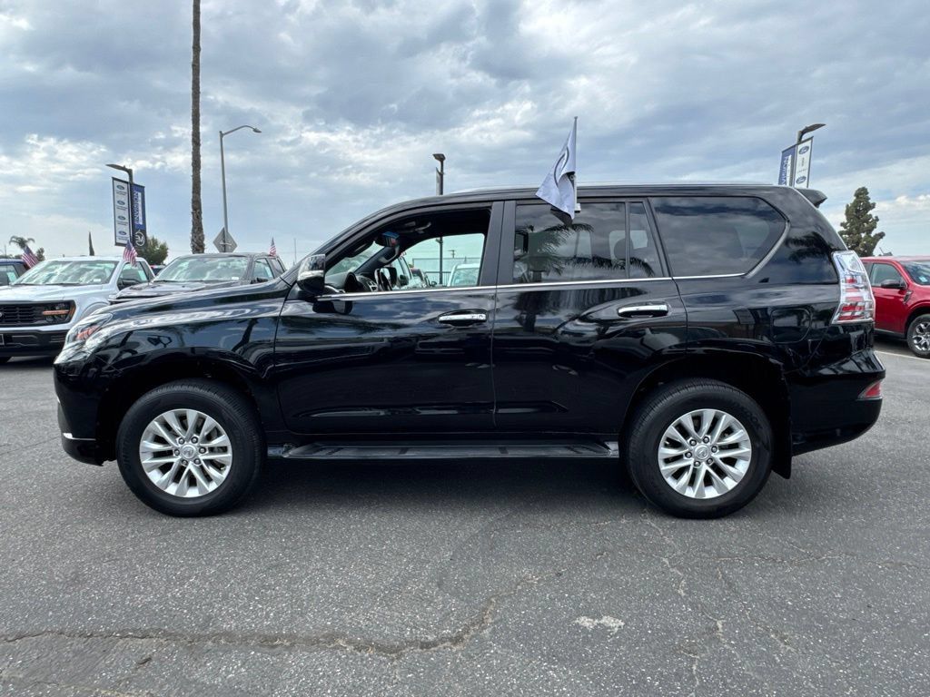 Used 2021 Lexus GX 460 Premium w/ Premium Package AWD/4WD image 6