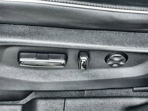 Used 2023 Honda Odyssey Elite image 13