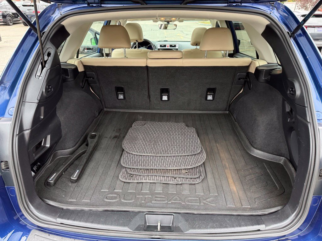 Used 2017 Subaru Outback 2.5i Limited AWD/4WD image 34