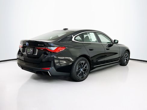 Used 2024 BMW i4 xDrive40i image 9