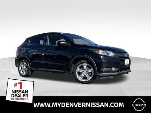 Used 2017 Honda HR-V EX image 1