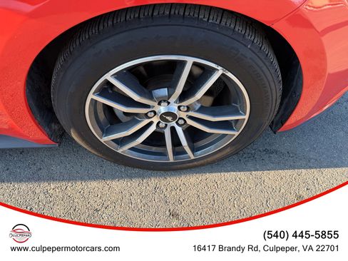 Used 2015 Ford Mustang Premium image 22