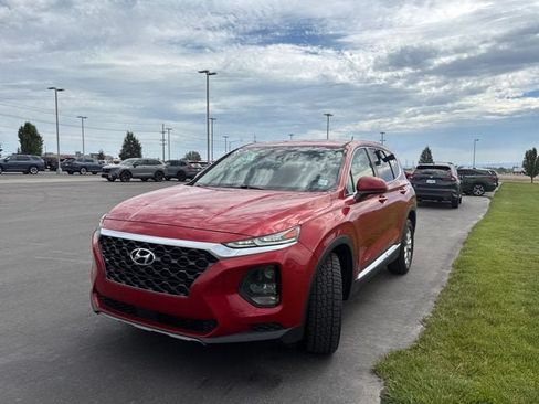 Used 2019 Hyundai Santa Fe SE AWD/4WD image 7