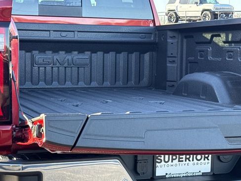 New 2026 GMC Sierra 2500 SLT w/ SLT Premium Package image 10