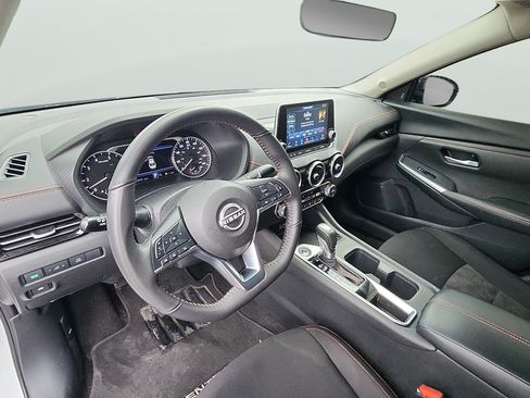 Used 2024 Nissan Sentra SR FWD image 20