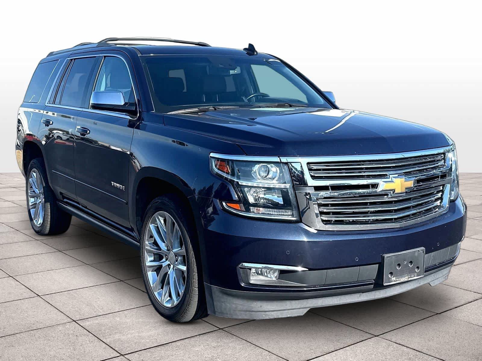 Used 2019 Chevrolet Tahoe Premier w/ Premier Plus Edition AWD/4WD image 3