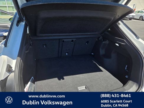 Used 2023 Volkswagen ID.4 Pro S RWD image 23