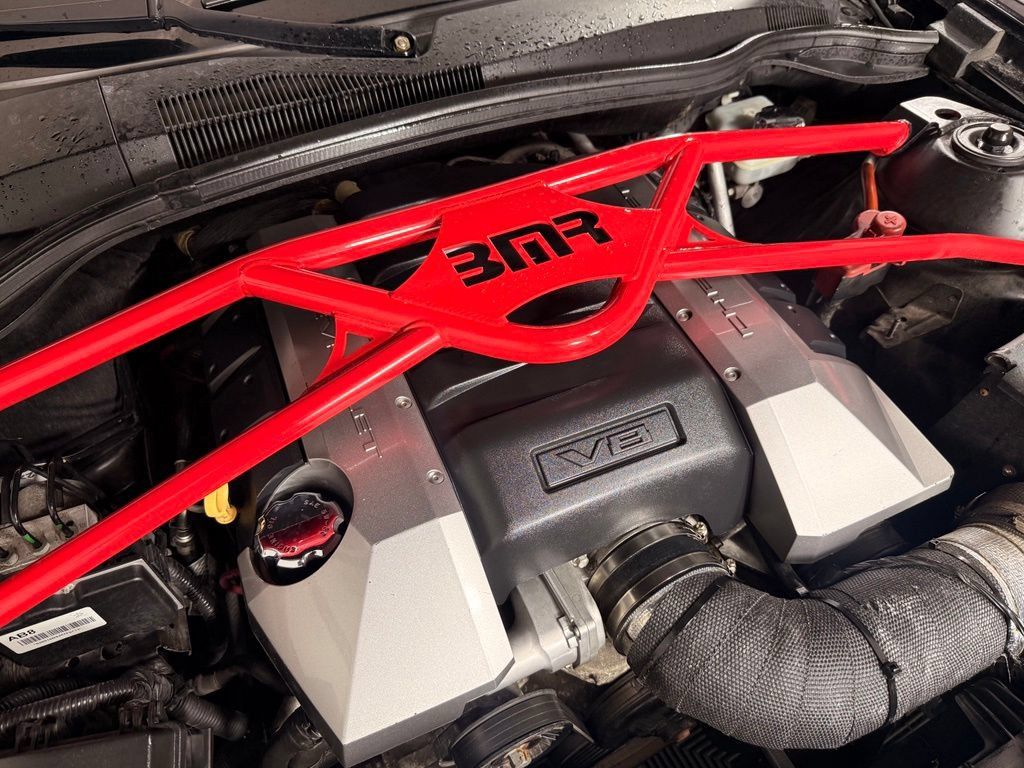 Used 2010 Chevrolet Camaro SS w/ RS Package RWD image 11
