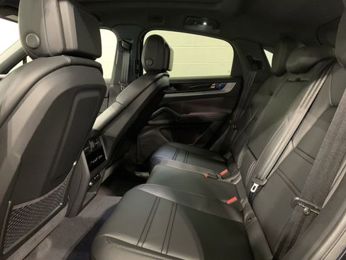 New 2026 Porsche Cayenne Coupe image 26