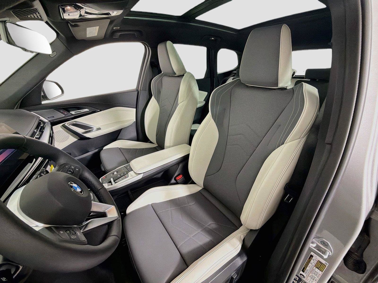 New 2027 BMW X1 xDrive28i AWD/4WD image 22