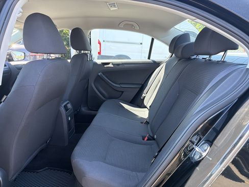 Used 2015 Volkswagen Jetta S w/ Welcome Package FWD image 9