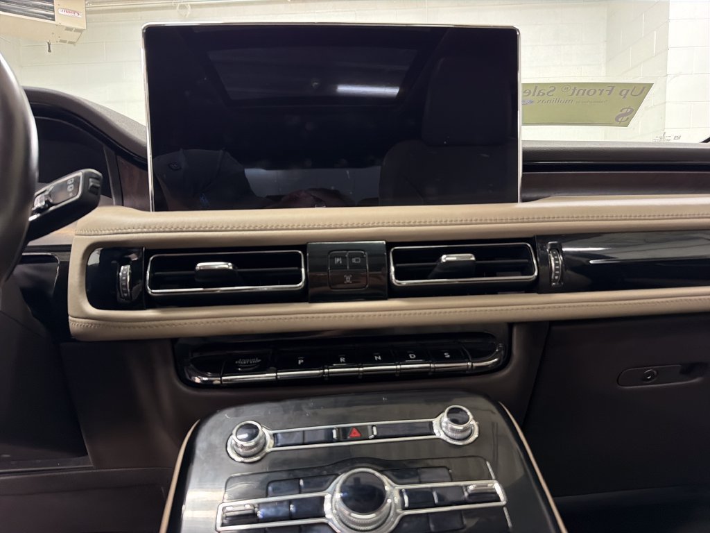 Used 2022 Lincoln Nautilus Reserve FWD image 22