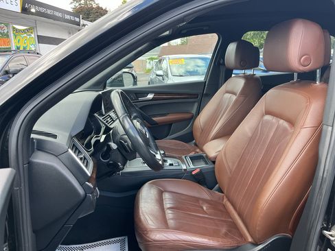 Used 2018 Audi Q5 2.0T Premium Plus w/ Premium Plus Package AWD/4WD image 14