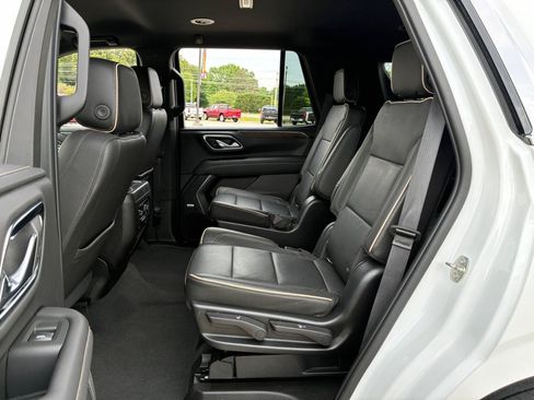 Used 2021 Chevrolet Tahoe Premier AWD/4WD image 30