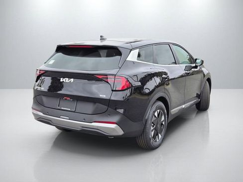 New 2026 Kia Sportage LX FWD image 4