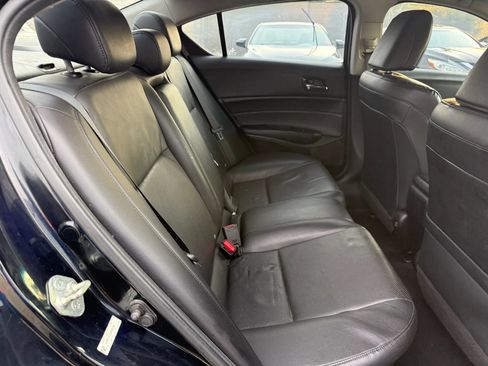 Used 2013 Acura ILX w/ Technology Package FWD image 17