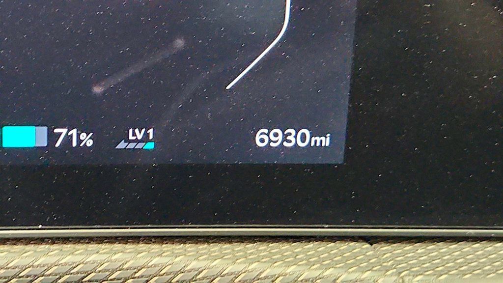 Used 2025 Kia EV6 Wind RWD image 12