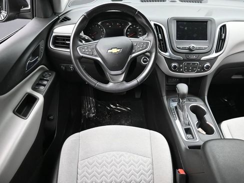 Used 2022 Chevrolet Equinox LT image 13