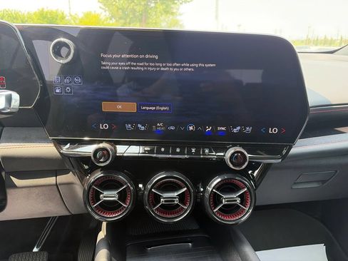 Used 2024 Chevrolet Blazer EV RS AWD/4WD image 7
