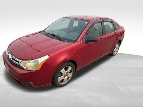 Used 2011 Ford Focus S image 2