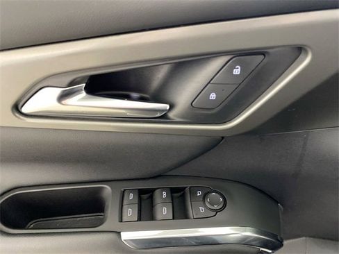 Certified 2024 Chevrolet Traverse LT w/ LPO, Floor Liner Package image 26