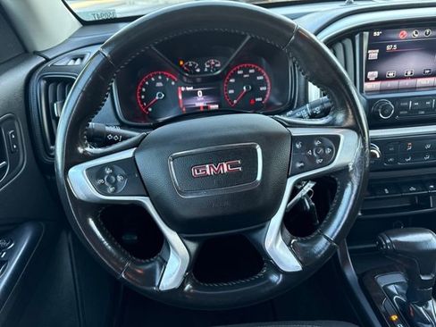 Certified 2015 GMC Canyon SLE w/ SLE Convenience Package image 14