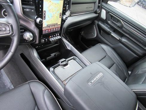 Used 2019 RAM 1500 Limited RWD image 18