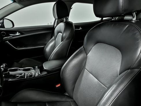 Used 2019 Kia Stinger image 20