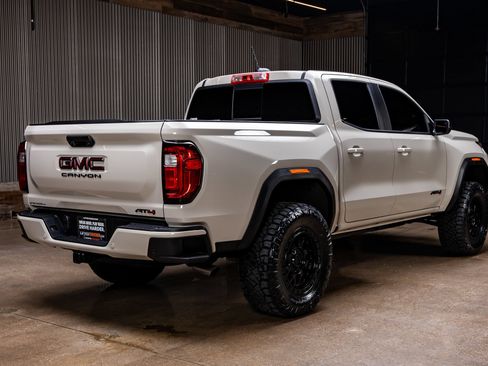 Used 2026 GMC Canyon AT4 AWD/4WD image 10
