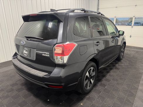 Used 2017 Subaru Forester 2.5i Premium w/ Protection Package #1 AWD/4WD image 3